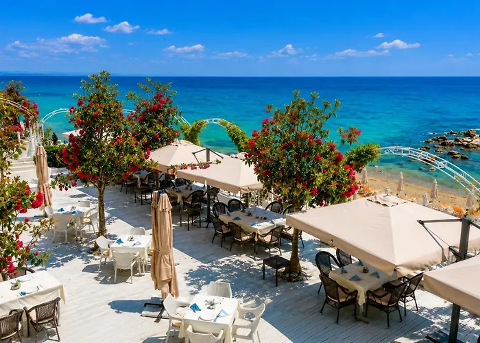 Luxurious And Panoramic Apartments At The Beach In La Mer Complex